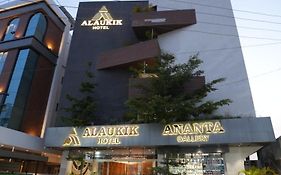 Alaukik Hotel